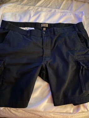 Men's Foundry Black Cargo Shorts